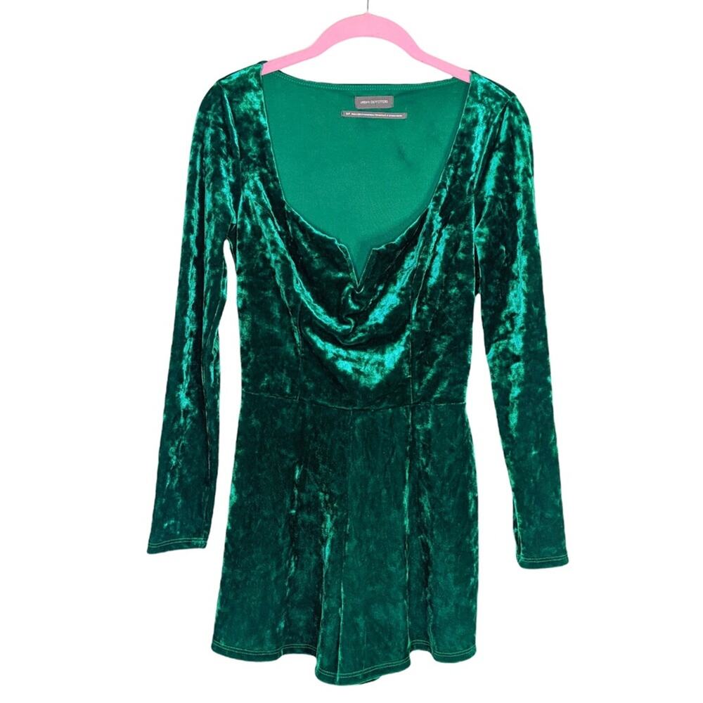 Urban Outfitters Plunge V-Wire Green Crushed Velvet Romper Size Small
